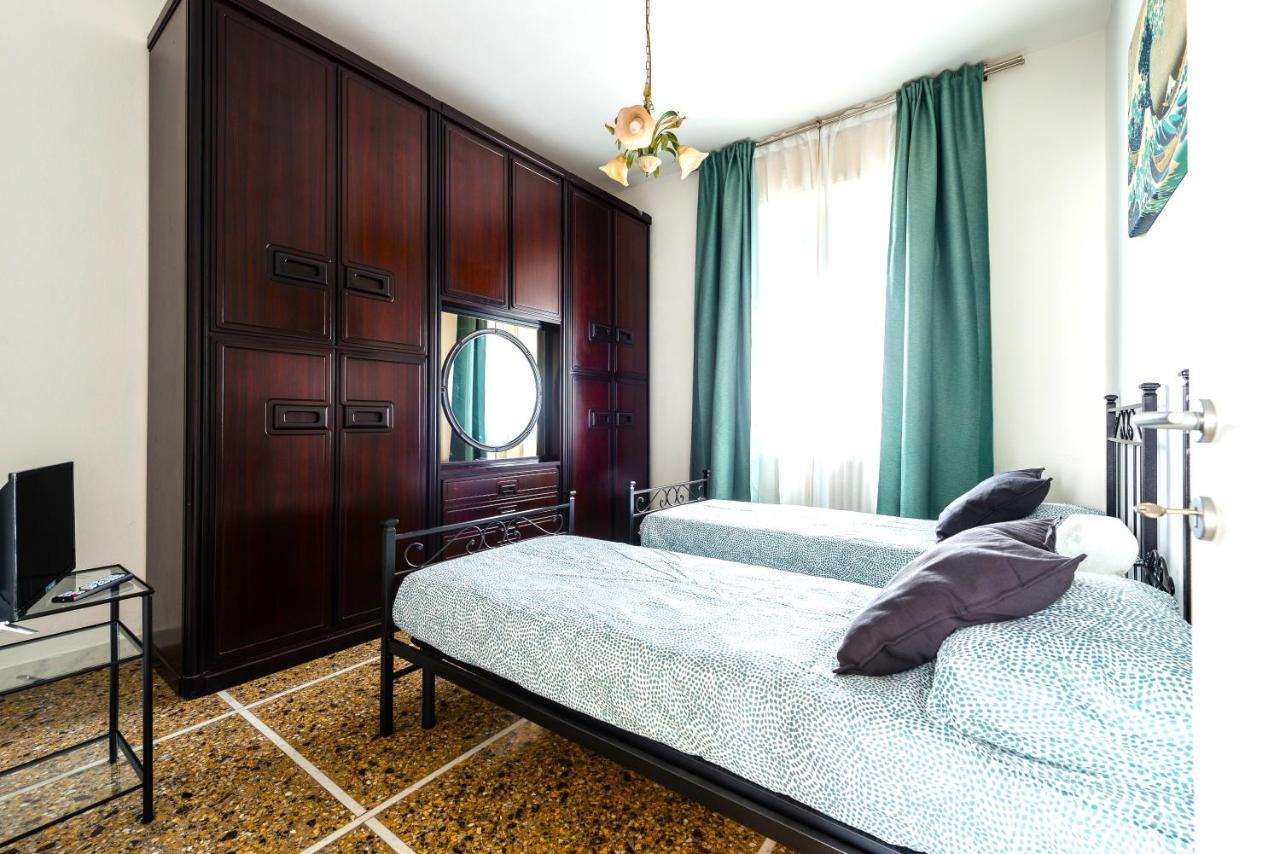 Hostly - The Urban Garden House - 3 Bedrooms, Garden, Great Location! Pisa Exterior foto